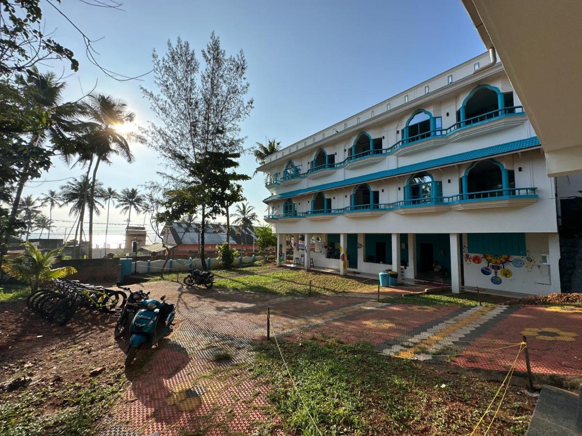 Soul Hostels, Varkala - Black Beach Ngoại thất bức ảnh